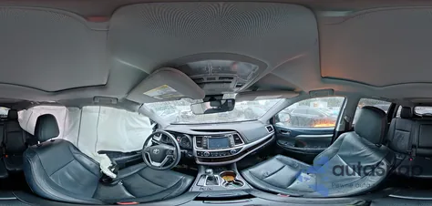 2018 Toyota Highlander Se from USA, damaged, VIN 5TDJZRFH8JS545129